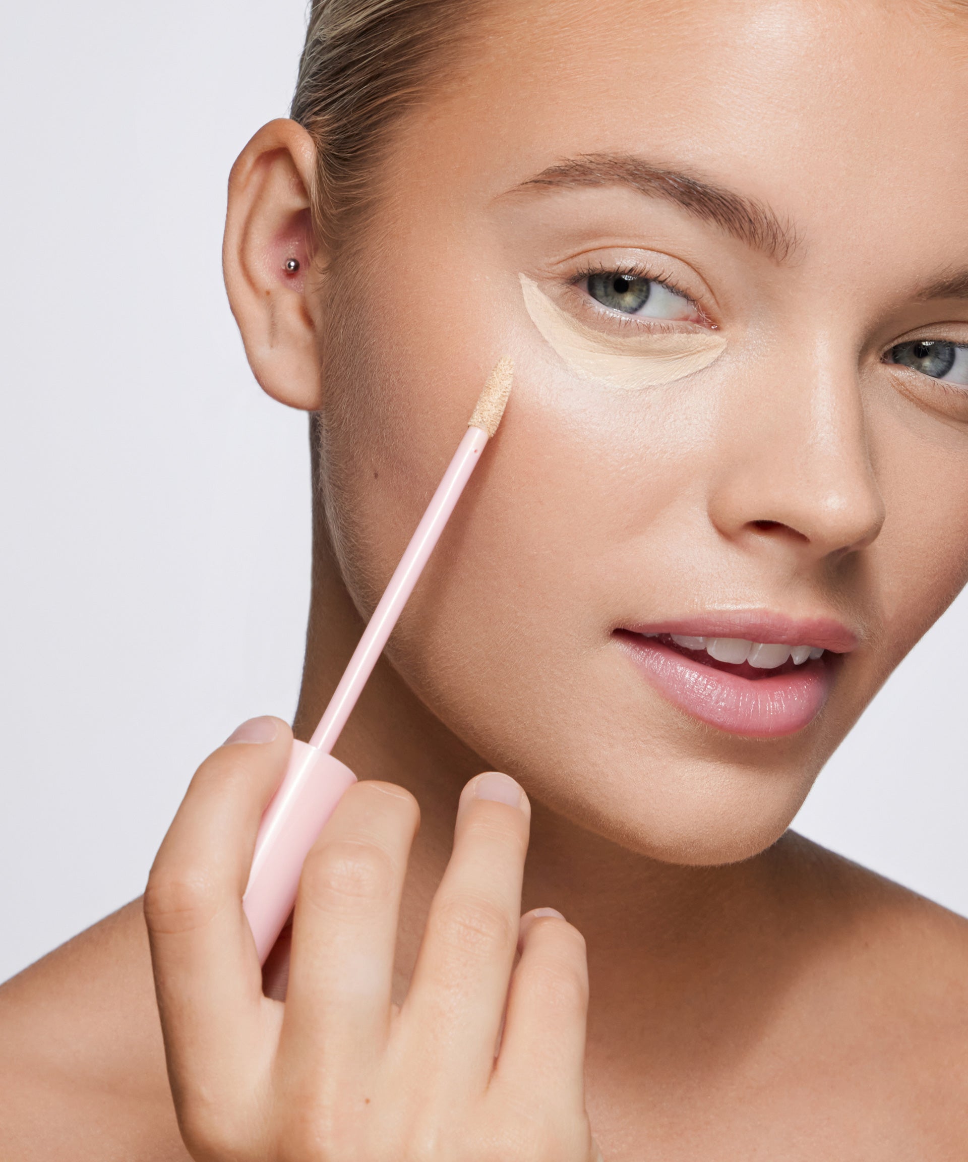 Niablend™ Serum Concealer